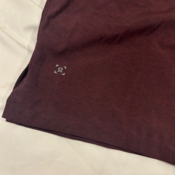 lululemon athletica Men's Dark Red Athletic Shorts - Picture 6 of 8